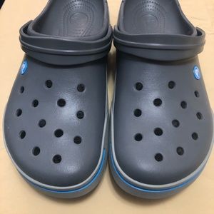 CROCS - Brand New